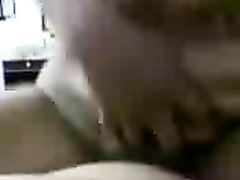Жирная арабская брюнетка в любительском видео от первого лица трахается после минета