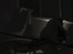Подглядывание в любительском видео за страстной парочкой через скрытую камеру